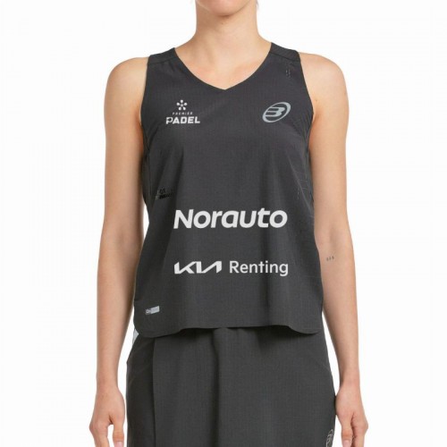 Le t-shirt Bullpadel Claudia Jensen Premier Padel Finals porte du noir