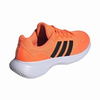 Baskets orange Adidas GameCourt 2